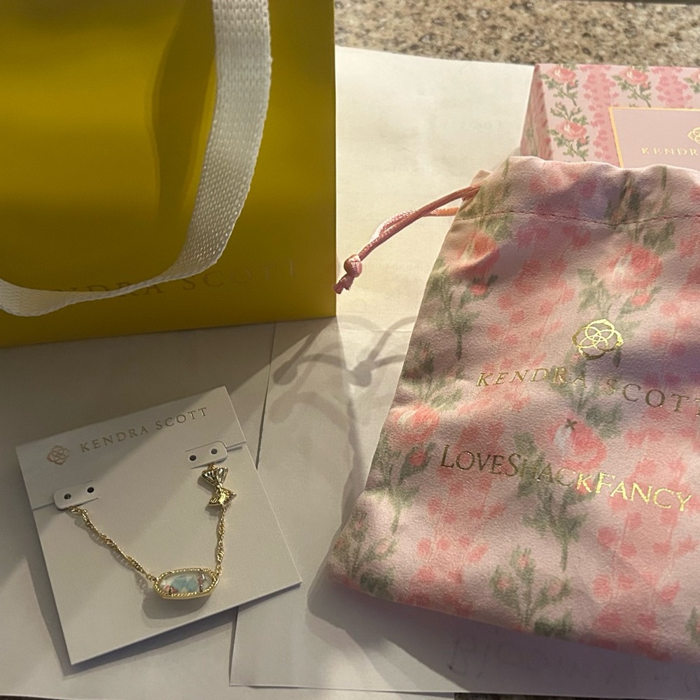 Kendra Scott LOVE SHACK FANCY collab necklace BLUE. NIB WITH TAGS